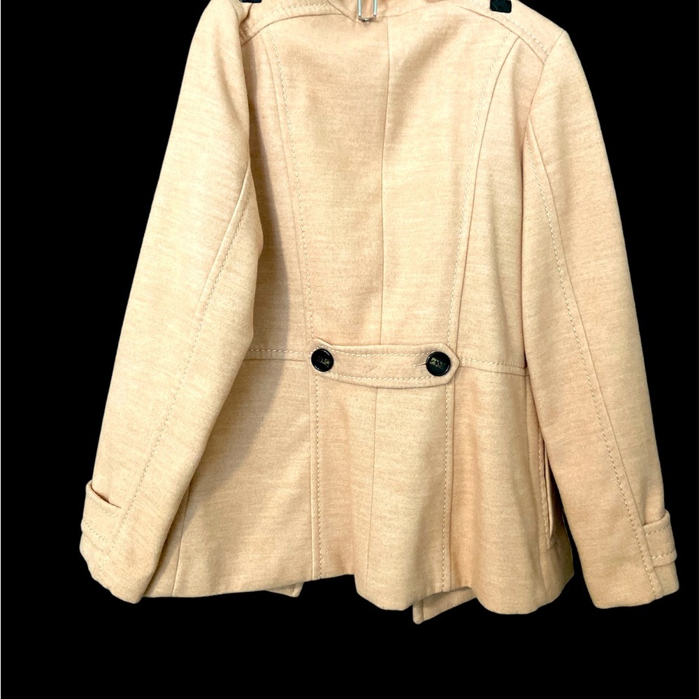 H&M NWT size 6 Light Peach Coat. - Picture 2 of 7